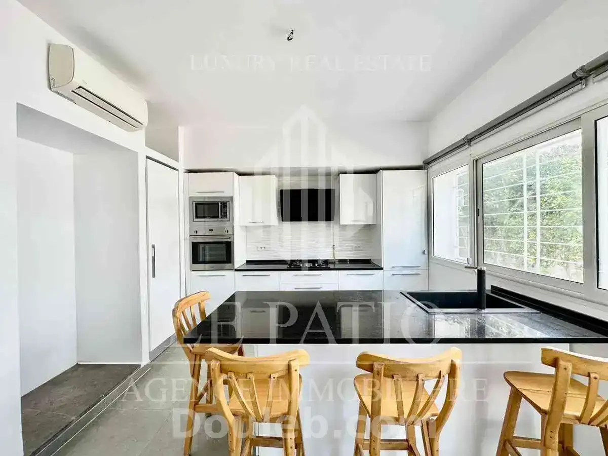 Triplex au jardins de carthage - Miniature 2