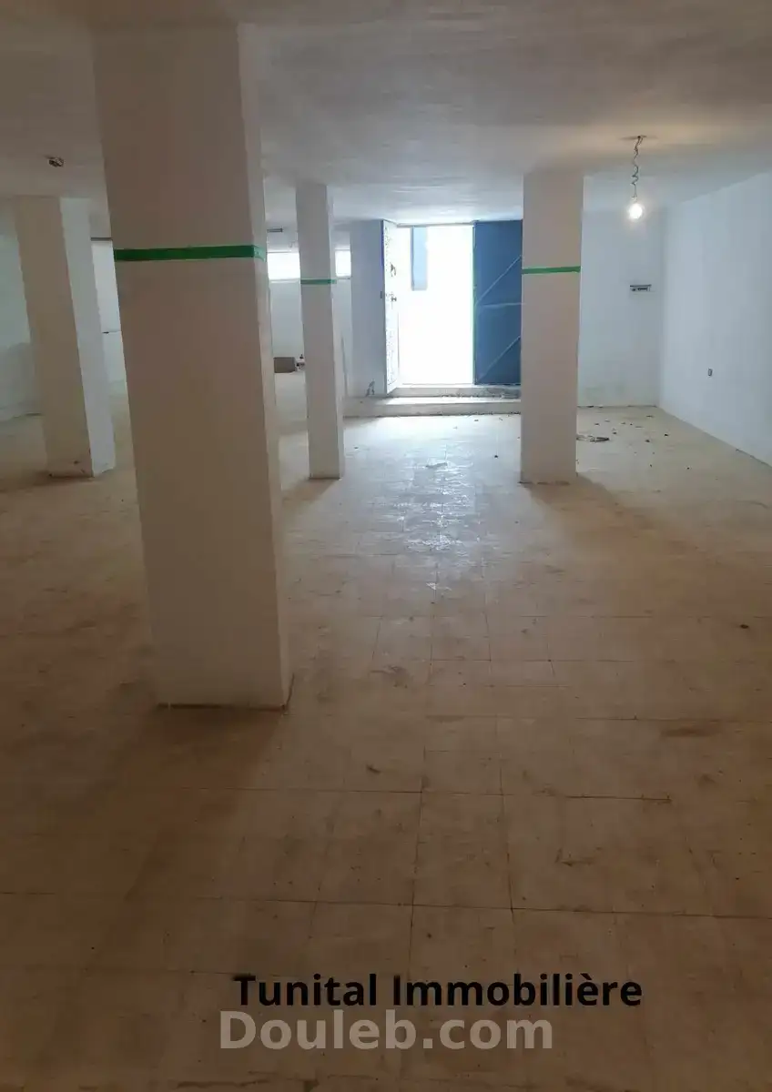 Dépôt pour stockage - Miniature 2