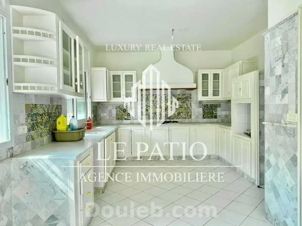 Villa s6 avec jardin a la marsa - Miniature 3