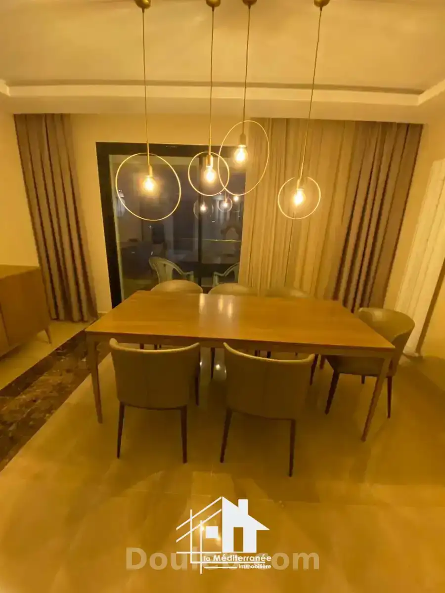 Appartement s3 meublé aux jardin de carthage - Miniature 2