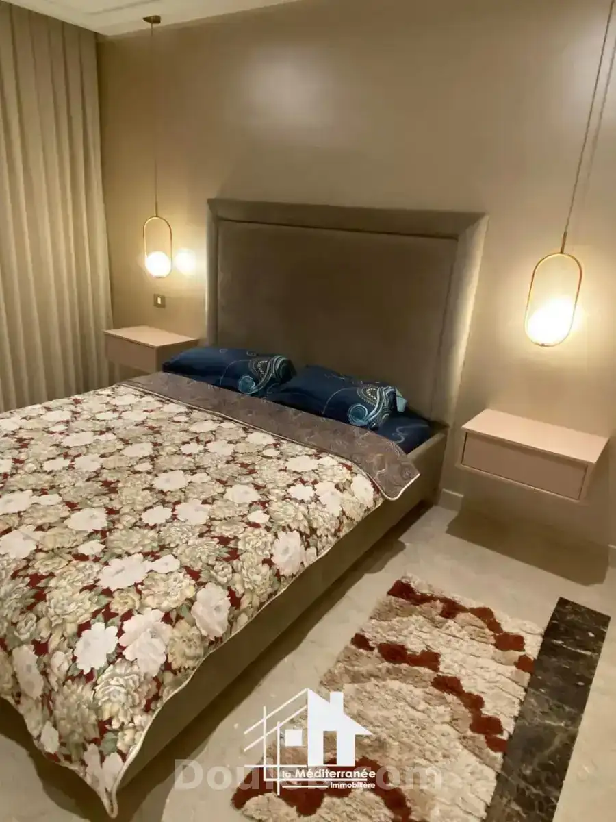 Appartement s3 meublé aux jardin de carthage - Miniature 3