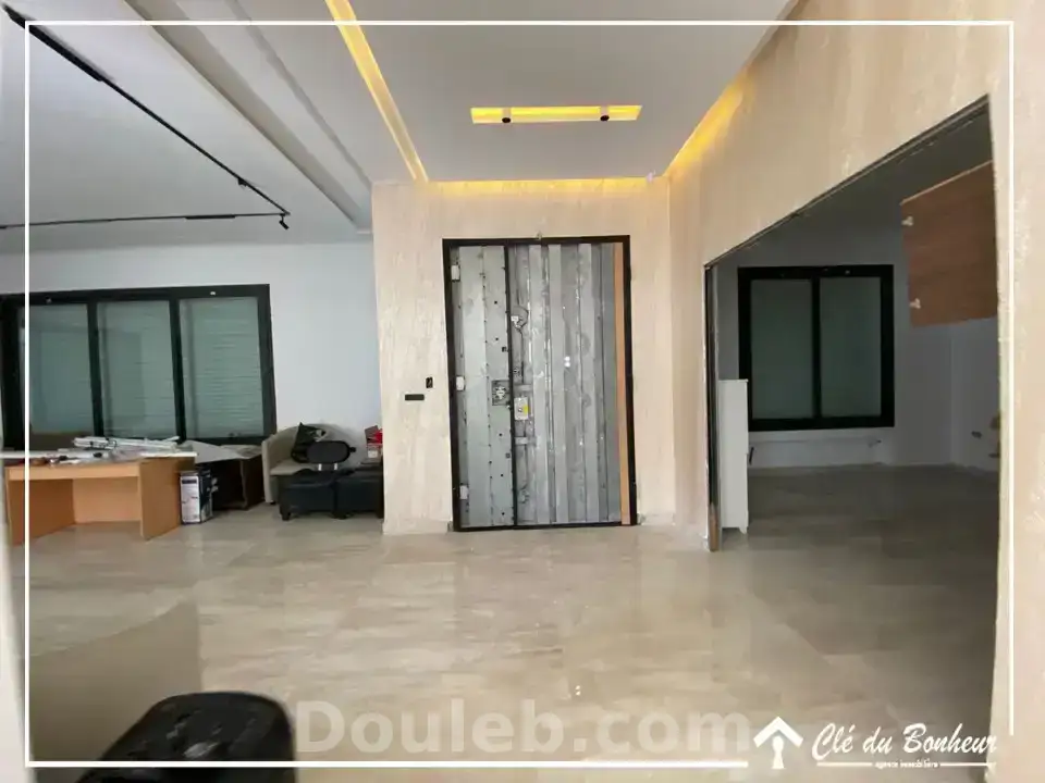 Superbe villa neuve à borj touil - Miniature 2