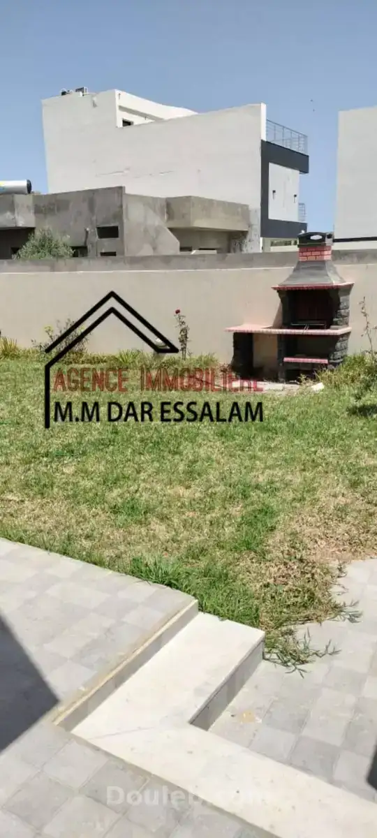 Deux maisons près de la mer - Miniature 2