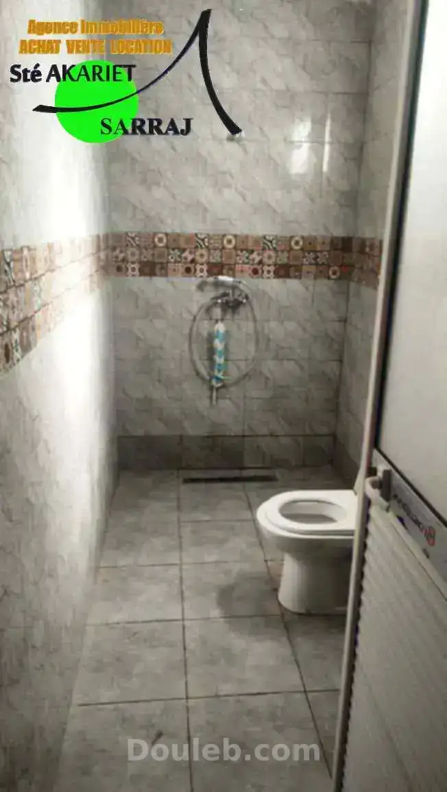 Appartement à 80m de la route touristique khzema - Miniature 4