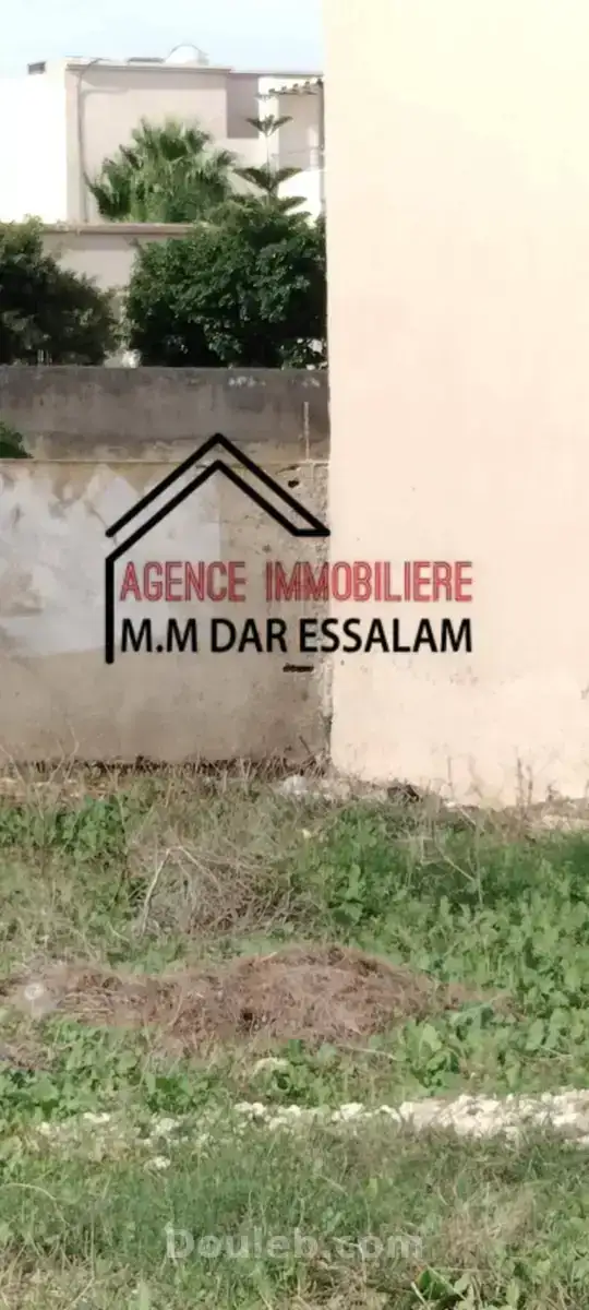 Un lot de terrain près de la plage - Miniature 4