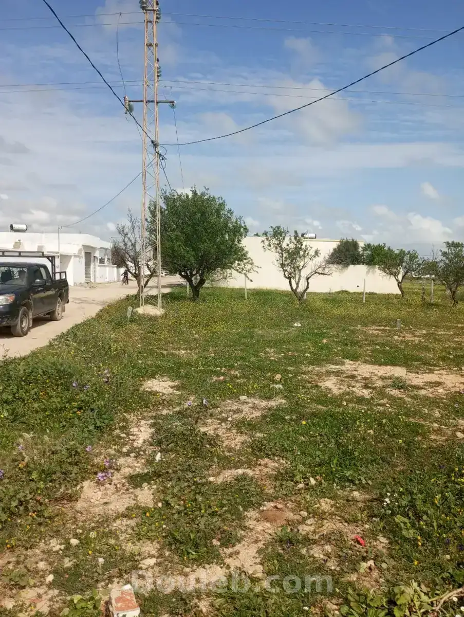 Av 250m loin 1km de la mer à hammamet sud - Miniature 3