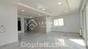 S3 de 165m2 au lac 2 - Miniature 2