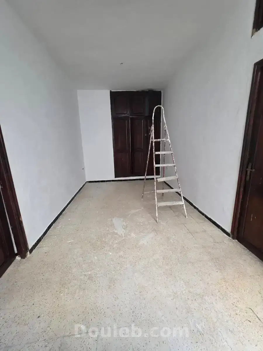 Rdc s2 centre ville hammam lif 450dt - Miniature 2