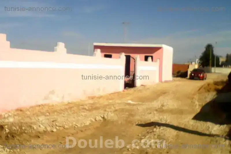 Terrain exceptionel situer a 50 m du grand projet - Miniature 5