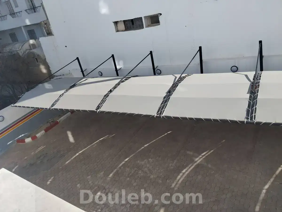 Bureau au centre ville rades - Miniature 2