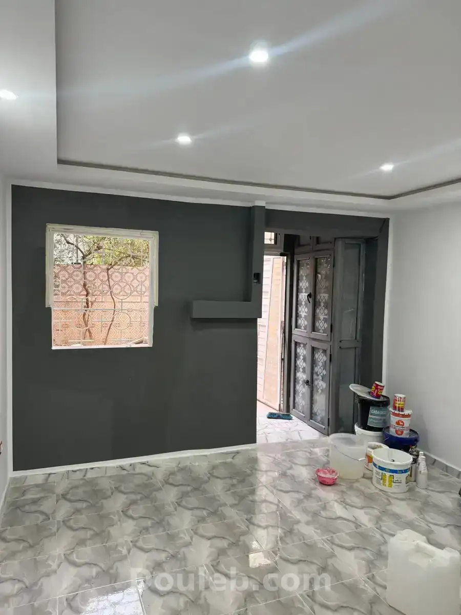 Local en face métro mourouj3 - Miniature 3