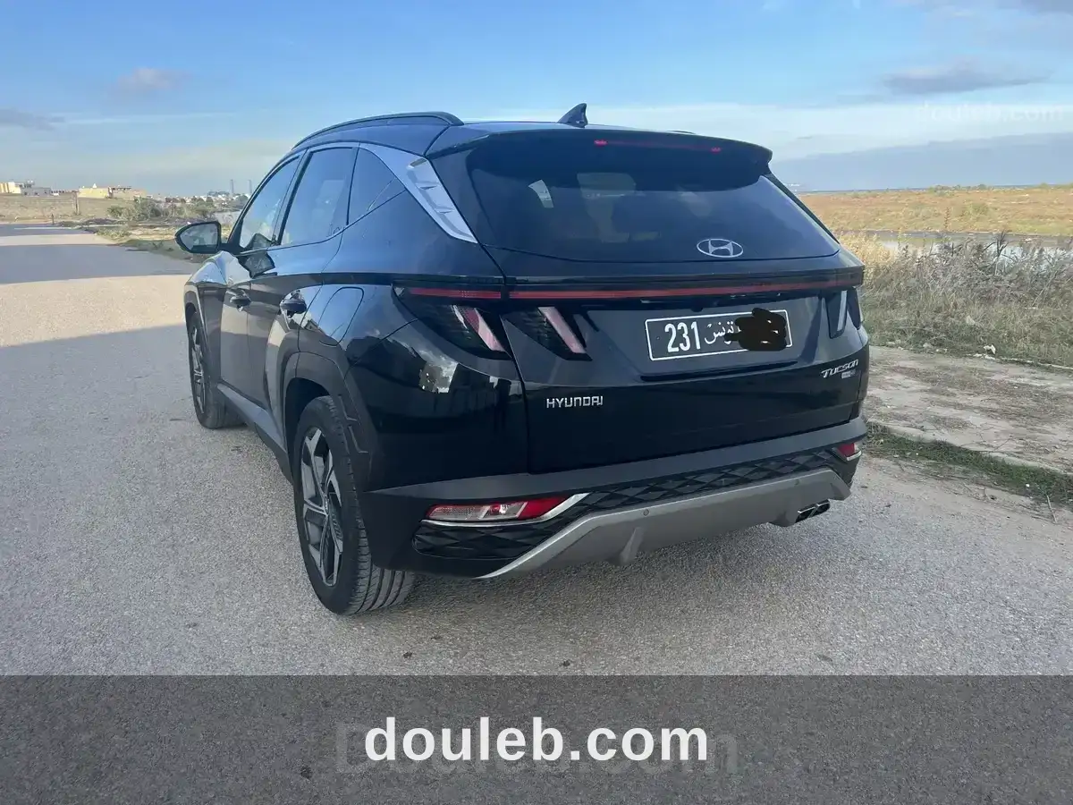 Hyundai tucson high grade à Tunis