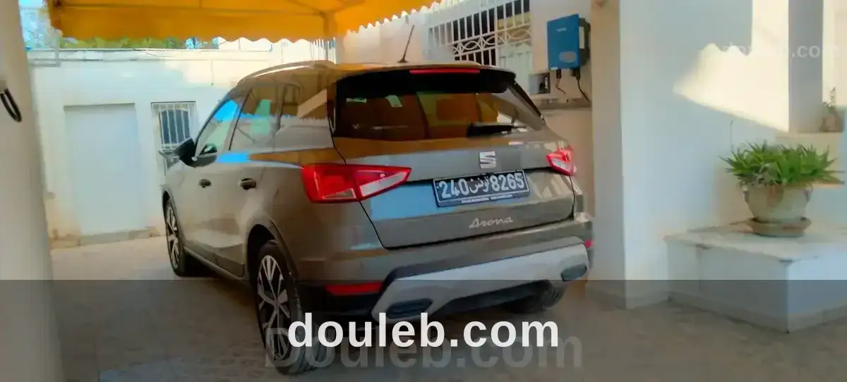 Seat arona à Tunis