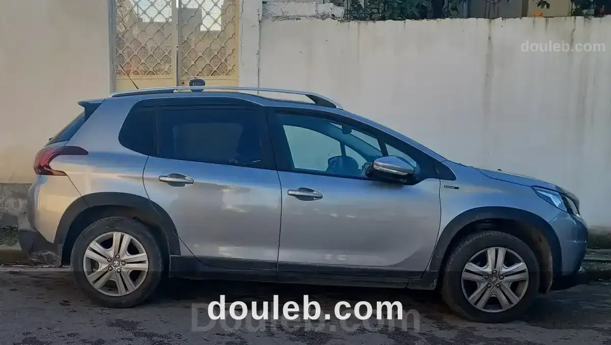 Peugeot 2008 signature à Tunis