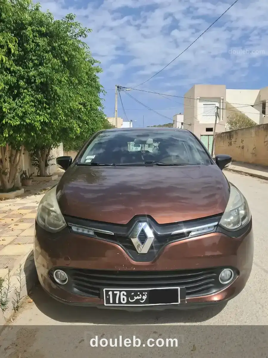 Renault clio 4 à Tunis