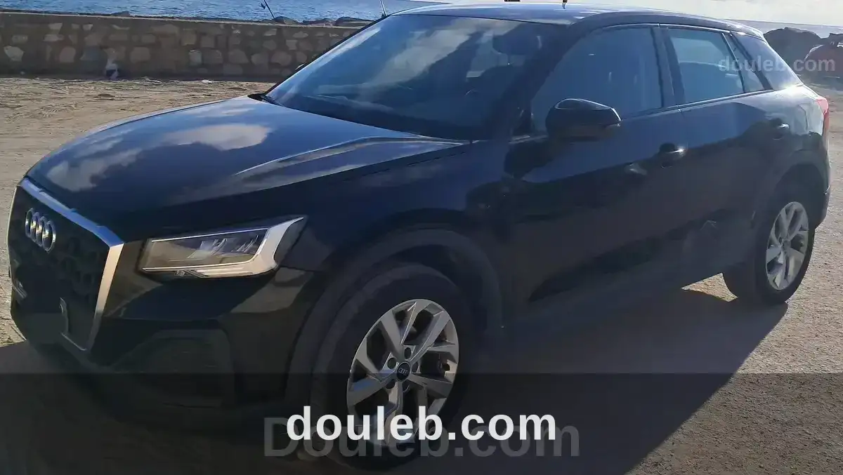 Vend audi q2 année 2021 faible kilométrage à Tunis