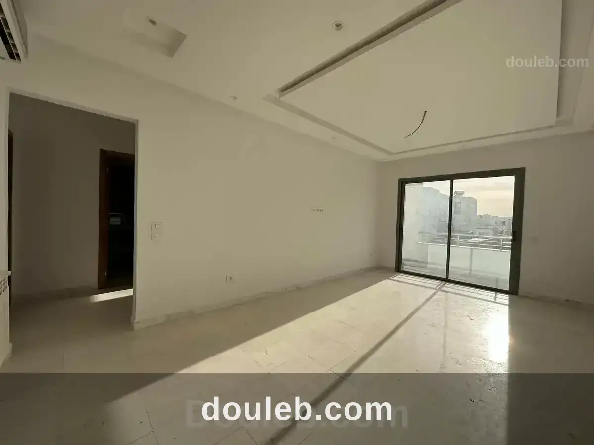 Appart s3 neuf haut standing à ennasr à Tunis