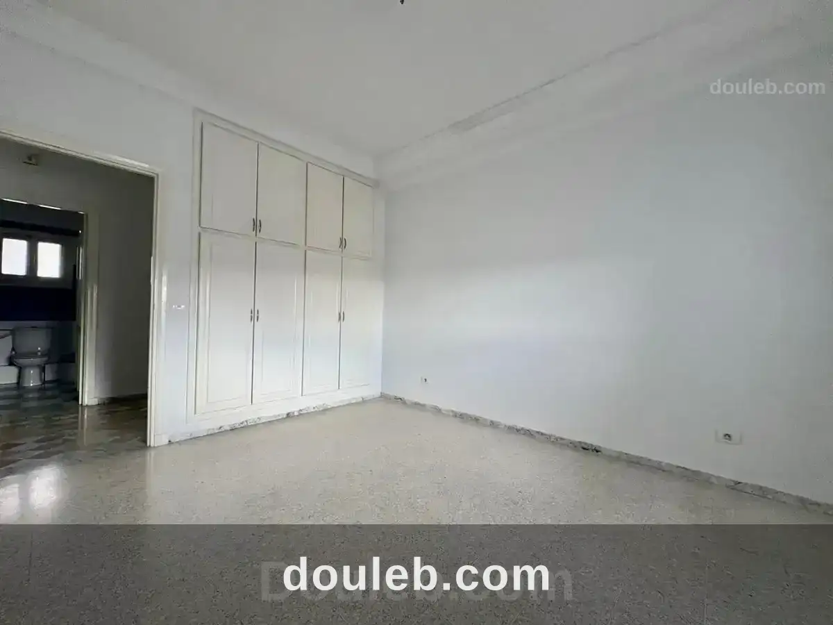 Appartement s3 hs à jardin d'el menzah 2 à Tunis