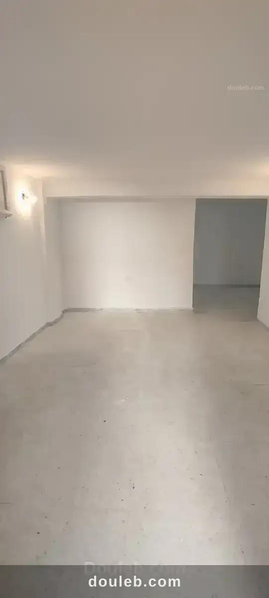 Studio au rez de chaussée à l'aouina à Tunis