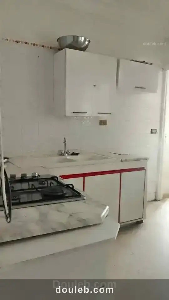 Tres jolie s 2 a manar 2 à Tunis