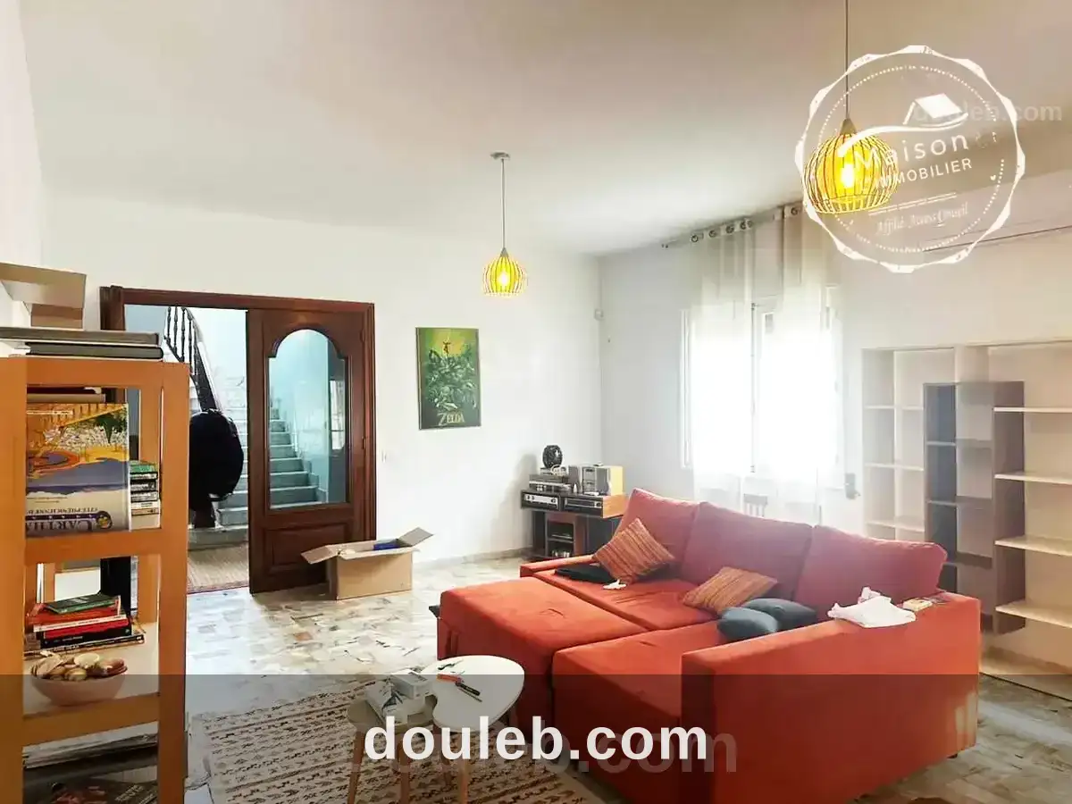 Villa usage habitation s6 à mutuelle ville à Tunis