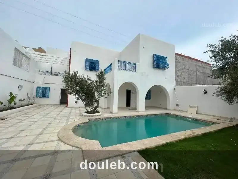 V391 villa karé hammamet at à Tunis