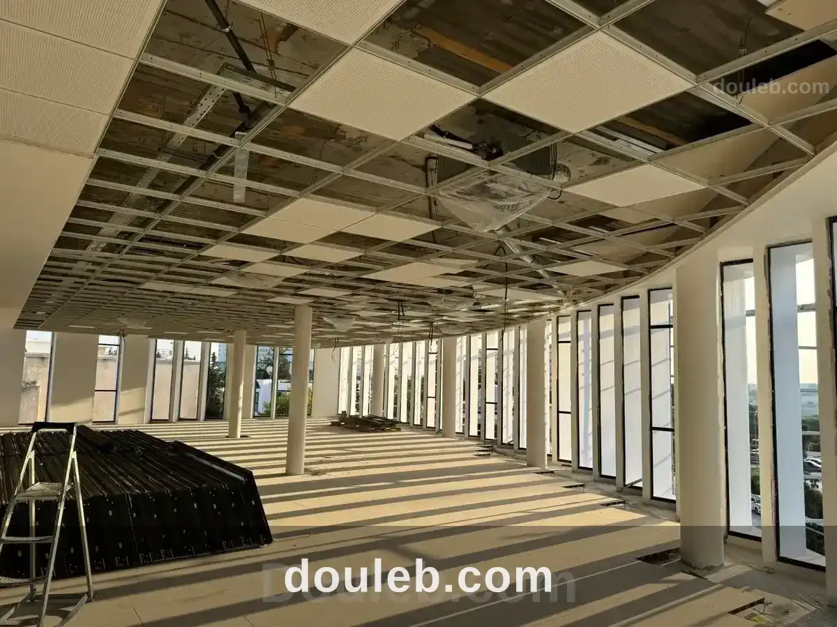 Un plateau 700m neuf haut standing mutuelle ville à Tunis