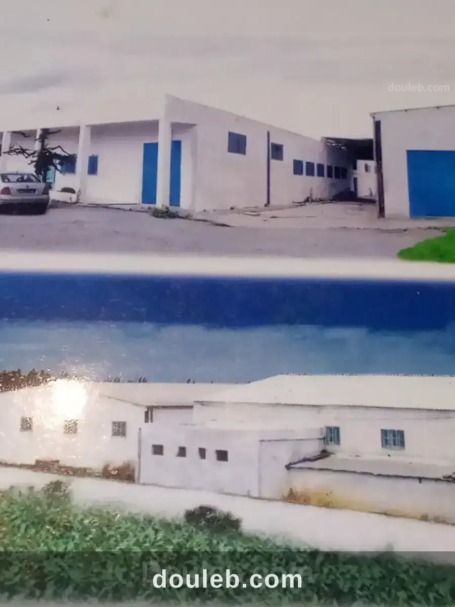 Local industriel dépôt grombalia gp1 km 35 à Tunis