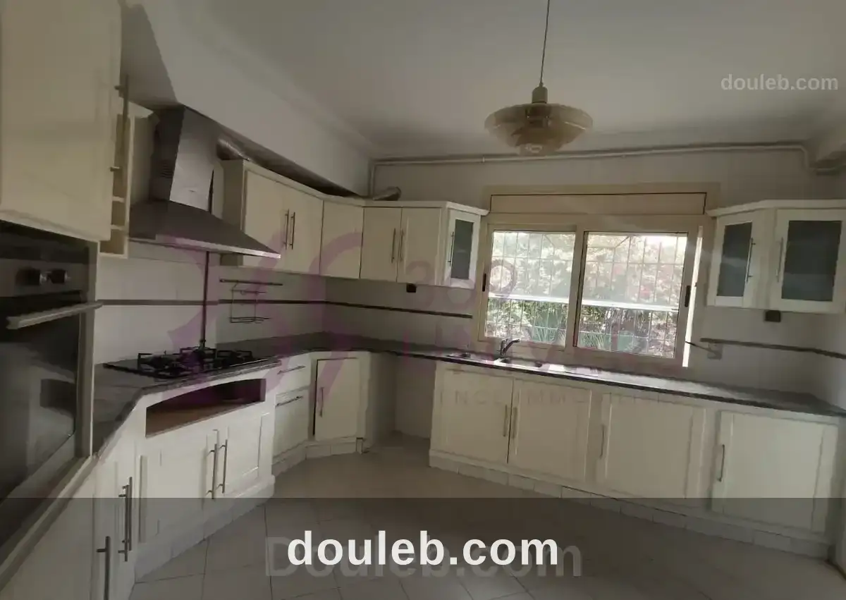 Appart avec jardin au lac 2 ref ra014 à Tunis