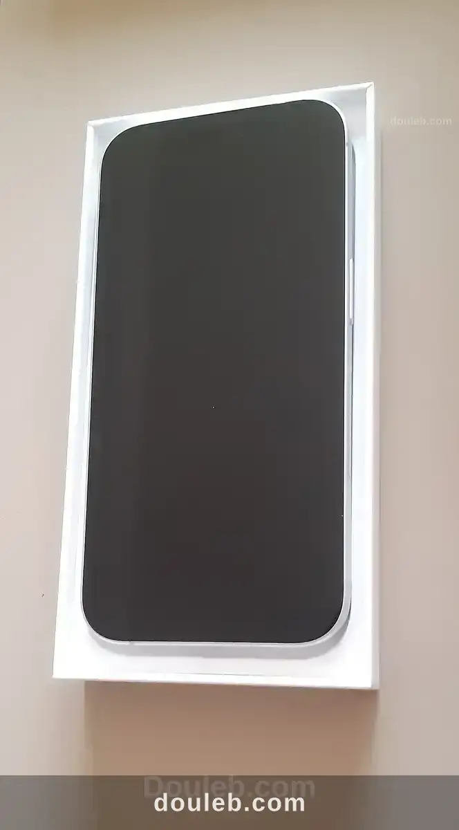 Iphone 16 blanc - Miniature 3