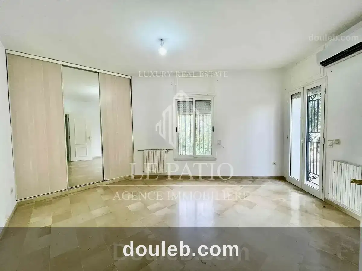 Villa s4 à la marsa - Miniature 4