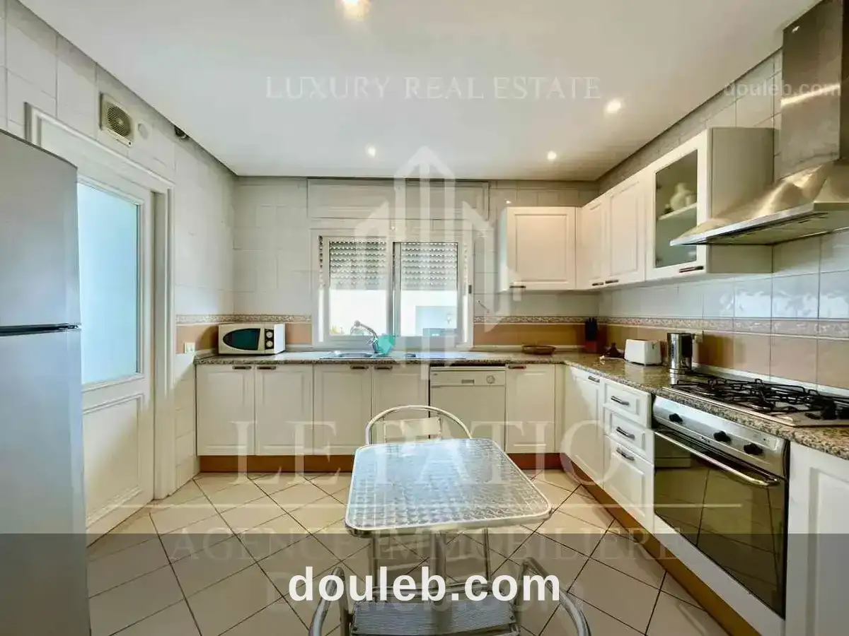 Appartement s3 a la marsa meuble avec vue mer - Miniature 2