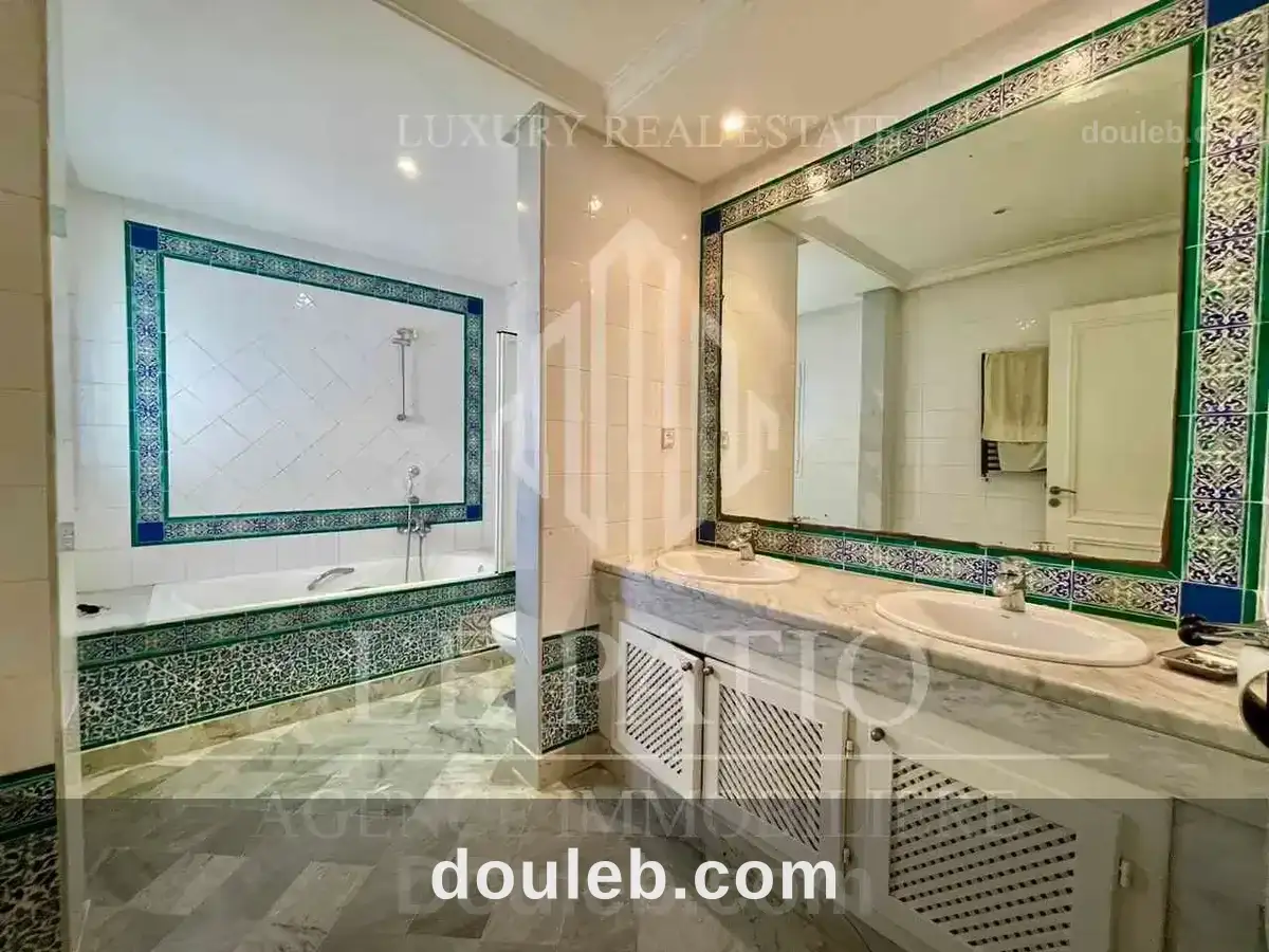 Appartement s3 a la marsa meuble avec vue mer - Miniature 4