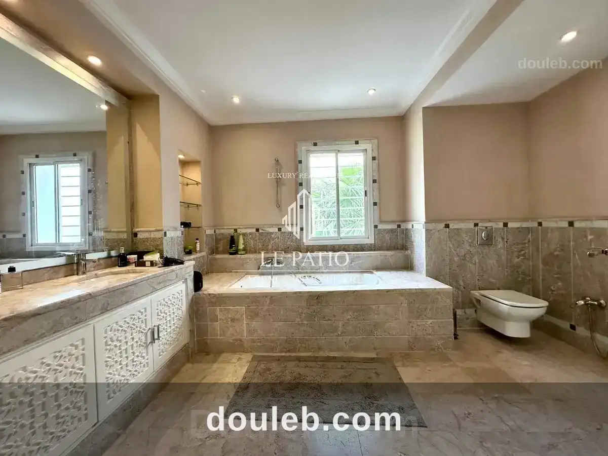 Villa s3 avec jardin et piscine à la marsa - Miniature 4