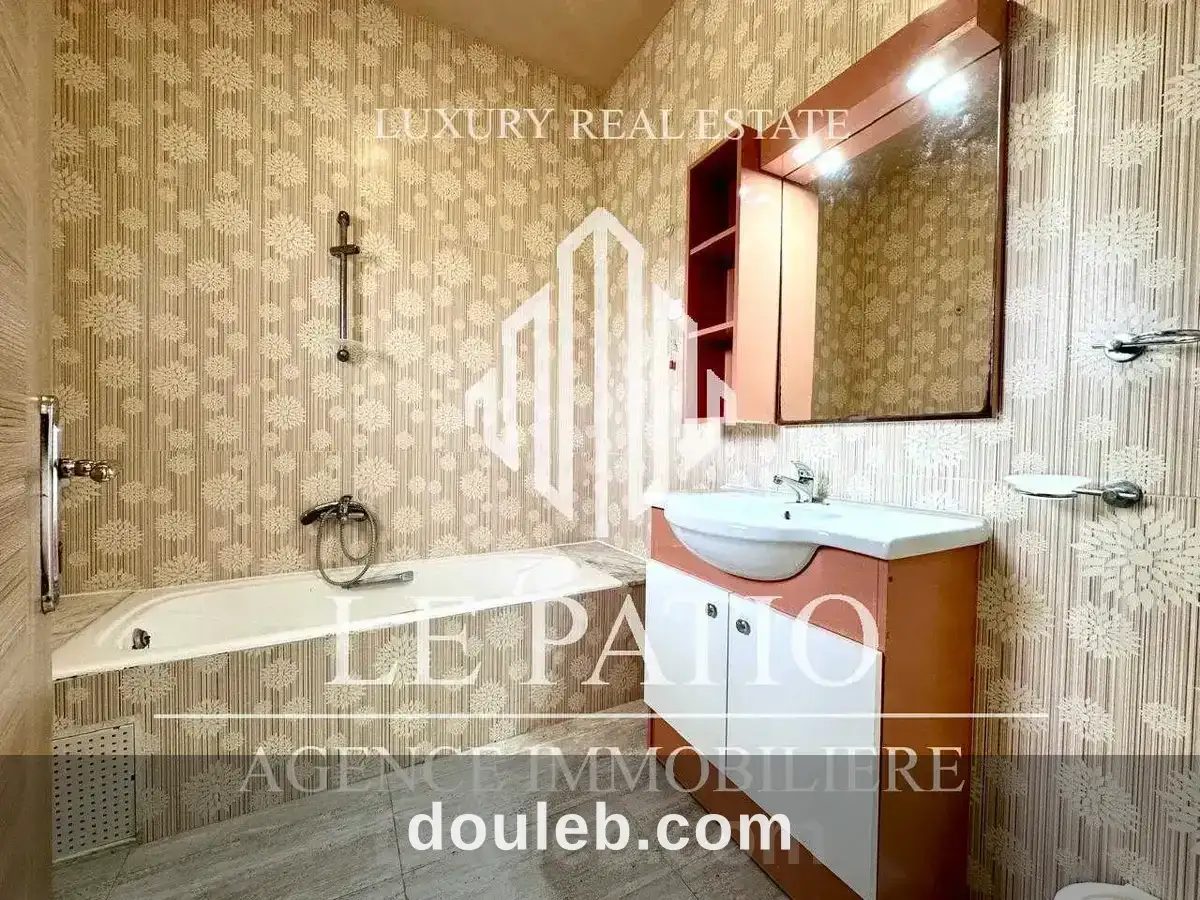 Villa aux jardins de carthage - Miniature 5