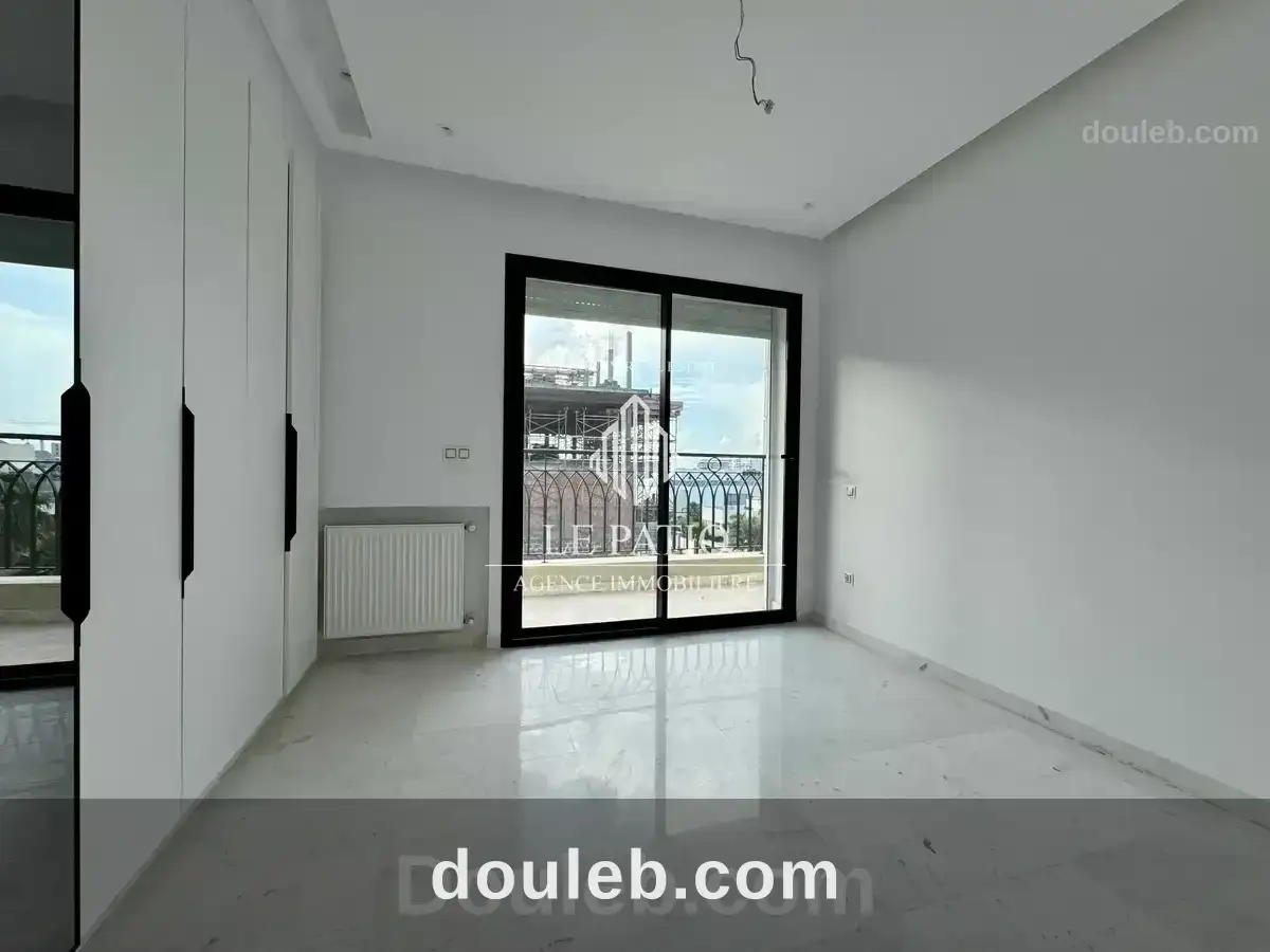 Appartement s3 jamais habité - Miniature 5