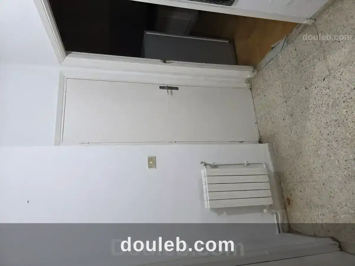 S0 meublé manar1 côté école privée hannibal - Miniature 4