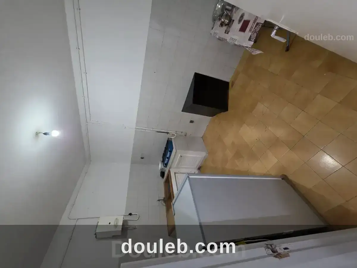 S0 meublé manar1 côté école privée hannibal - Miniature 5