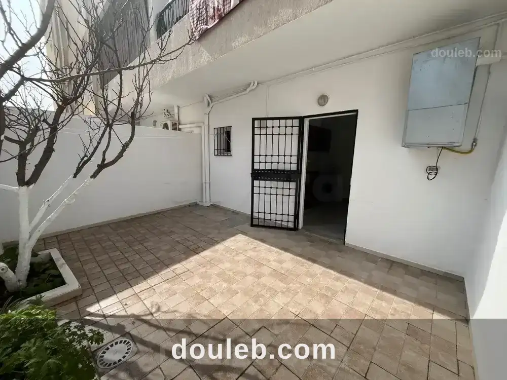 S plus 1 propre avec terasse - Miniature 2