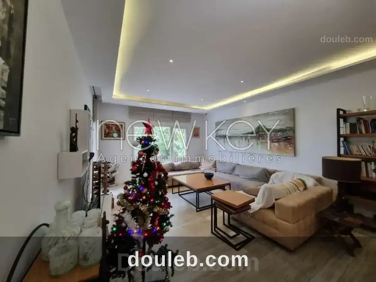 S4 meublé avec piscine à la marsa - Miniature 2