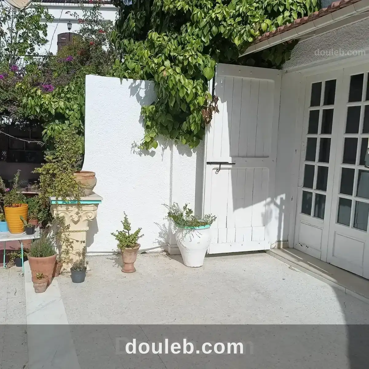 Un apaisant étage de villa s2 meublé à menzah8 - Miniature 5