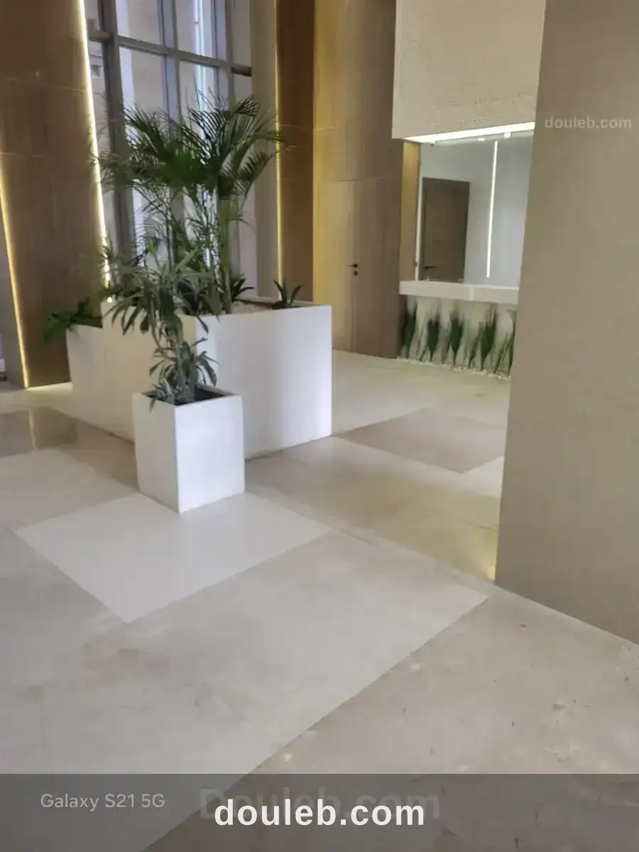 Appartement jamais habité à ain zaghouan nord - Miniature 3