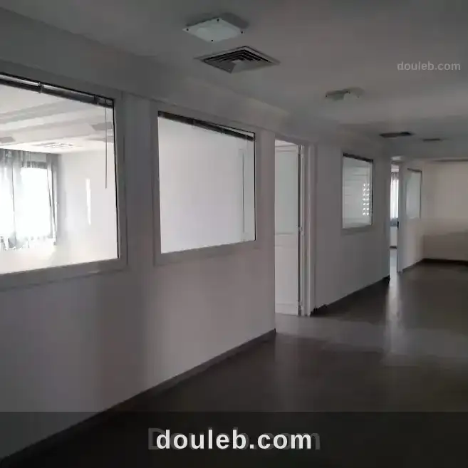 Super bureau 380 m2 à alain savary - Miniature 4