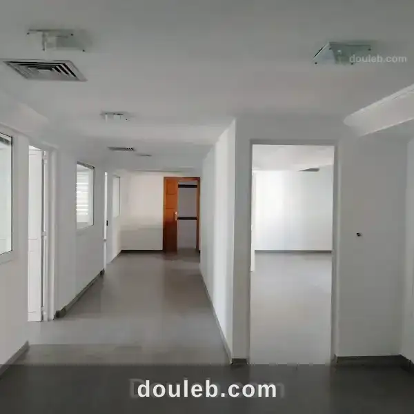 Super bureau 380 m2 à alain savary - Miniature 5