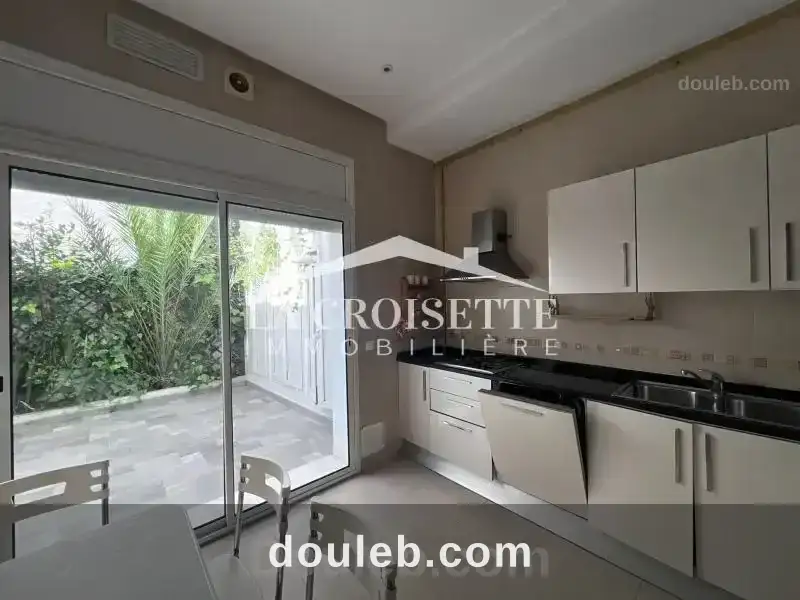 Duplex s3 avec terrasse à la marsa mdl0718 - Miniature 2