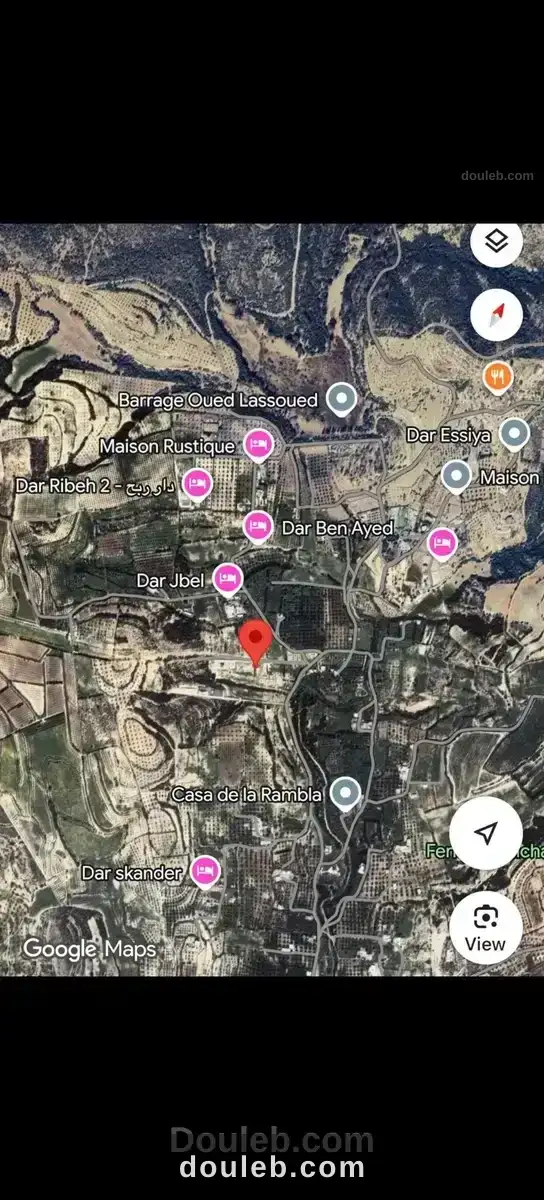 Terrain cloturé avec sondage fonctionnel - Miniature 2