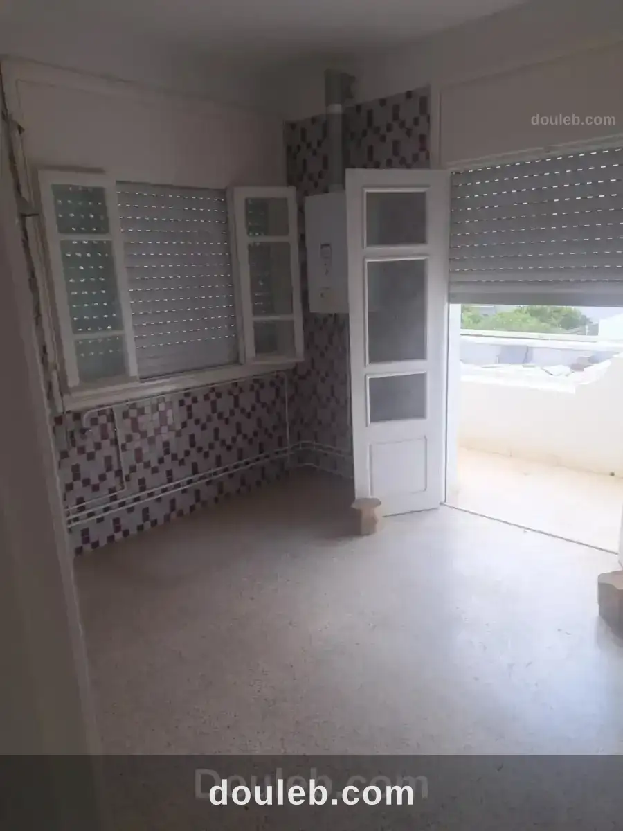 Villa à nouvelle ariana de surface 423 m2 tfi - Miniature 5