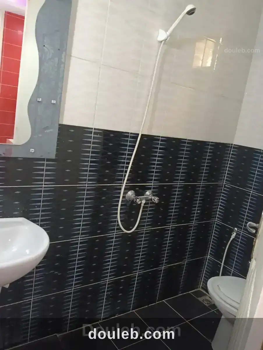 Jolie étage de villa meublée - Miniature 2