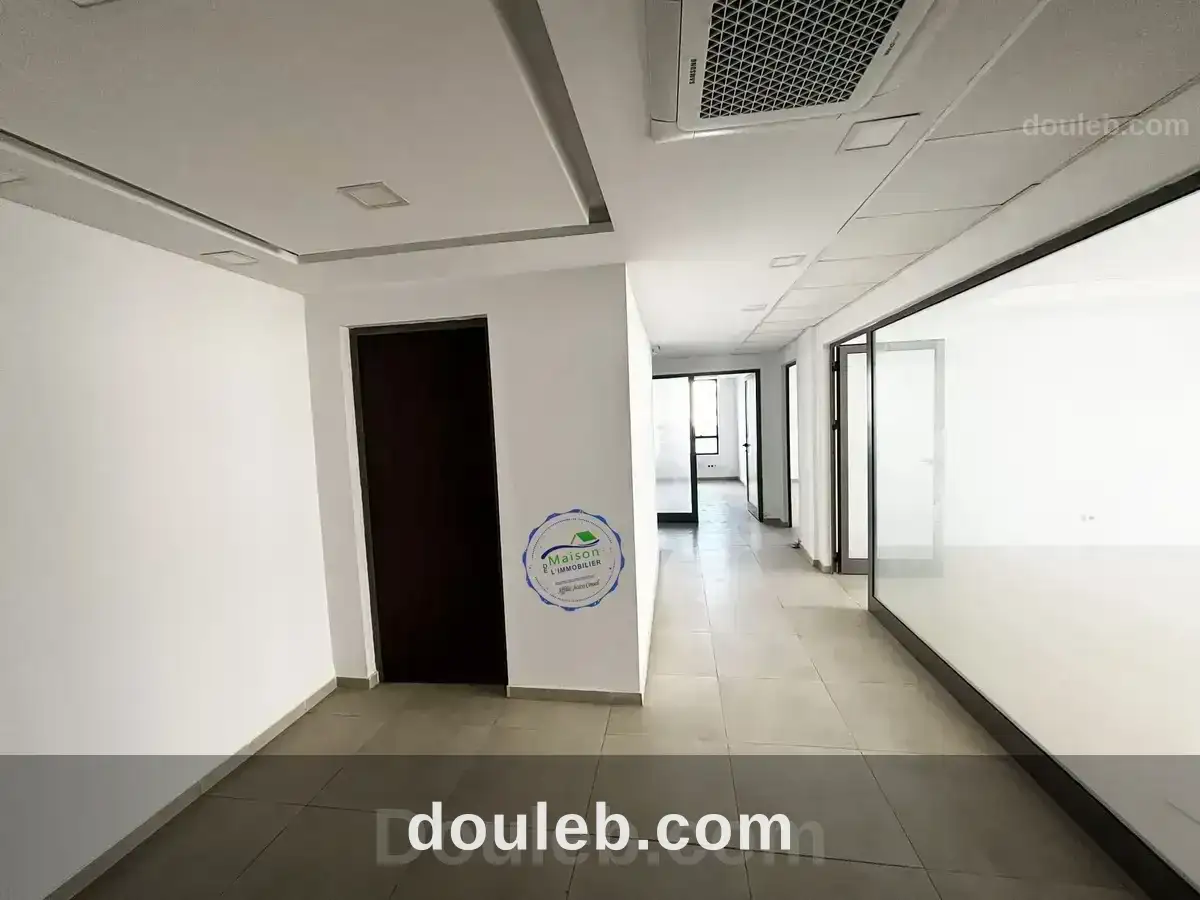 Bureaux sup entre 160m et 210m lac 3 - Miniature 2