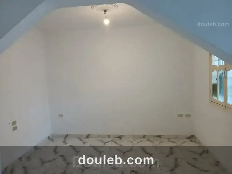 Premier étage mj4 - Miniature 2